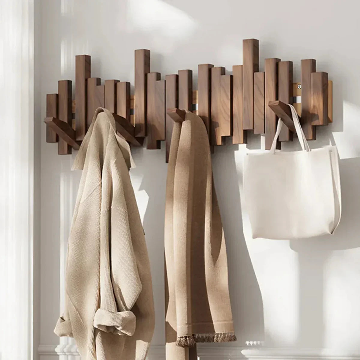 Foldable Wall Hooks – Piano-Inspired Wall Organizer