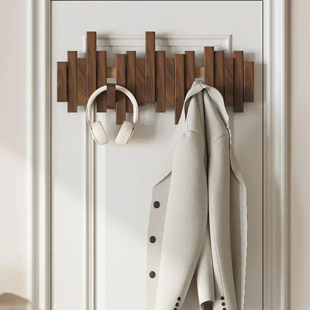 Foldable Wall Hooks – Piano-Inspired Wall Organizer